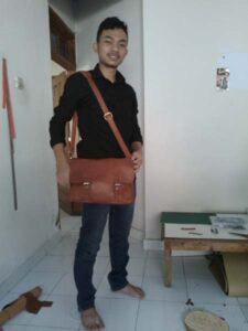 belajar membuat tas pria kulit belajar membuat tas pria kulit